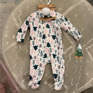 Chick Pea Christmas Pink and Blue Tree Print Footie